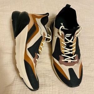 Neutral Color Block Fabletics Sneakers